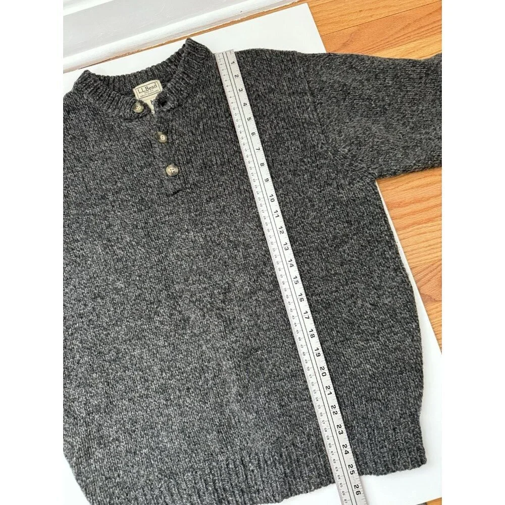 LL Bean 100% Lambs Wool Men's Classic Ragg Sweater Henley Pullover Gray Medium - Picture 9 of 9